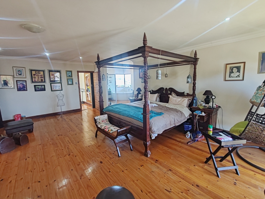 4 Bedroom Property for Sale in Strelitzia Park Eastern Cape